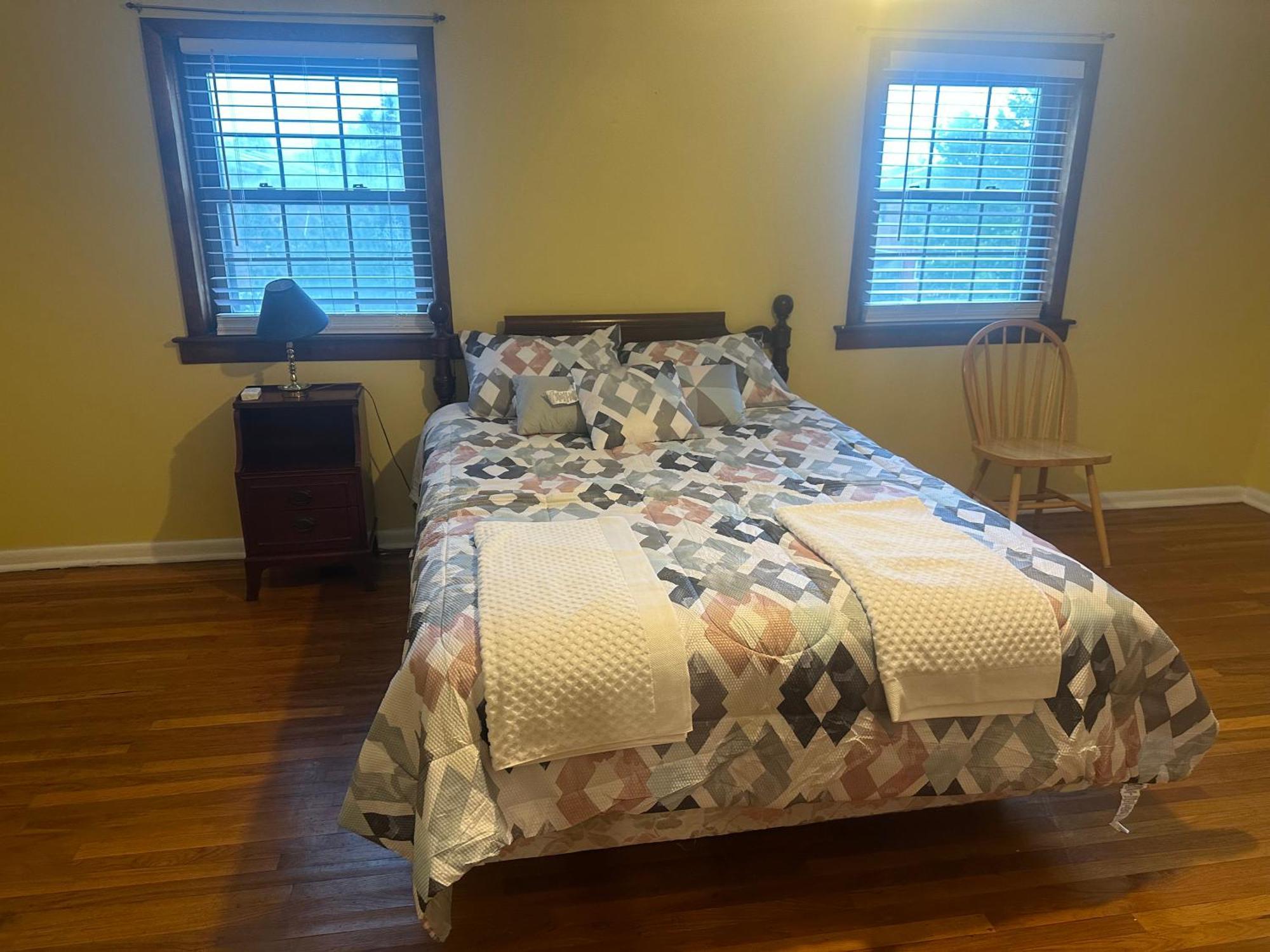 Cozy Philly Haven: Ideal